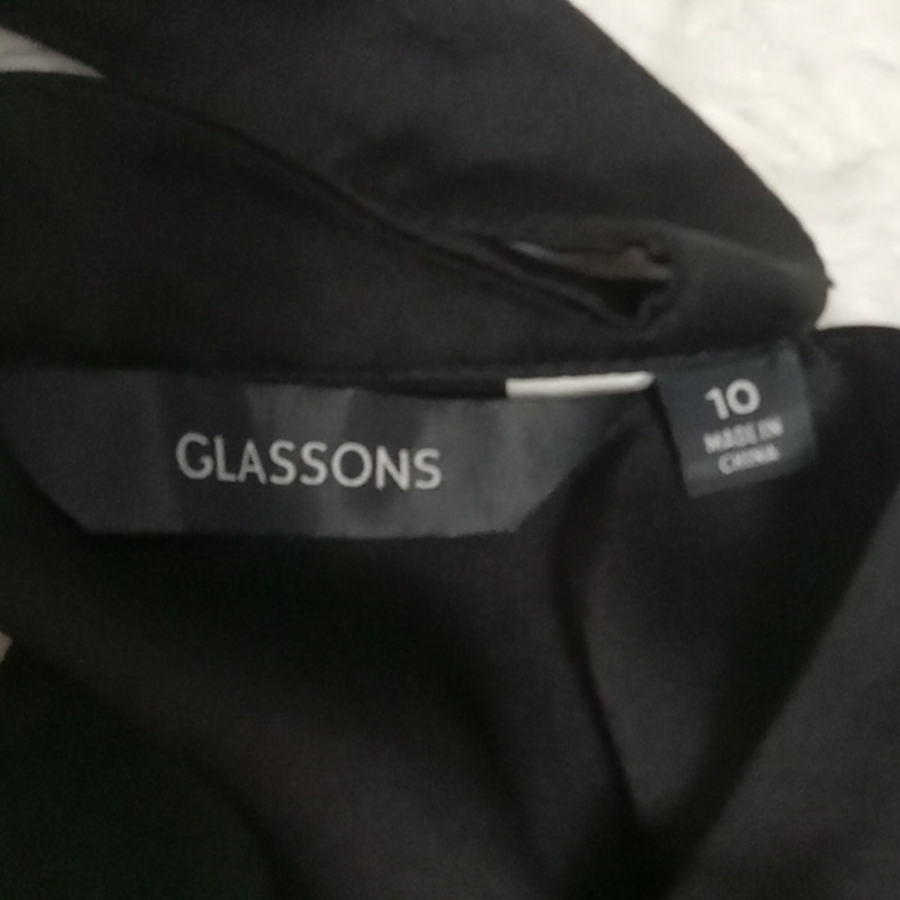 5/$20**Size 10 Glassons black satin blouse - Picture 8 of 8